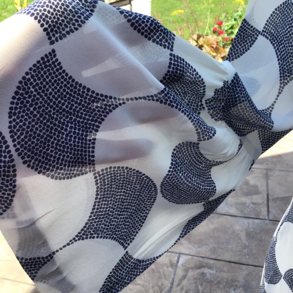 Trina Turk "Bonita" Blue White Print Dress with Bell Sleeve sz 2 MSRP $248. - Picture 17 of 17